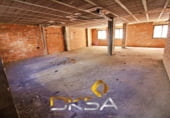 Local comercial
en venda
amb 475m² a Villarreal, Calle de Torrehermosa foto