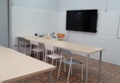 Local comercial en venta con 140m² en Valencia, en la zona de Arrancapins, Calle de Salas Quiroga foto