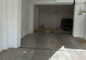 Local comercial en venta con 208m² en Madrid, en la zona de Valdeacederas, calle Ángel puech, 28039 foto
