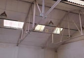 Local comercial en venta con 208m² en Madrid, en la zona de Valdeacederas, calle Ángel puech, 28039 foto