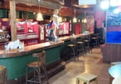 181m² bar for sale in Ponferrada, Calle Colombia photo