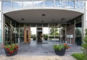 2329m² bâtiment pour vente à Grenade, Calle 8 de Marzo photo