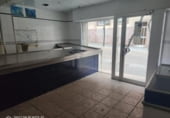 36m² fruit shop for sale in Cornellà de Llobregat, Avinguda del Parc photo