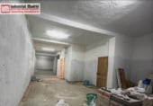 315m² commercial premises industrial for sale in Madrid, in the area of San Diego, Calle de la Peña de la Atalaya photo