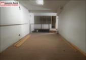 315m² commercial premises industrial for sale in Madrid, in the area of San Diego, Calle de la Peña de la Atalaya photo