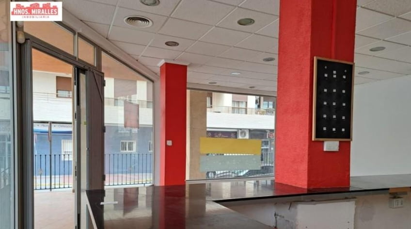 Local comercial