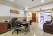 Oficina en venta con 140m² en Granada, en la zona de Doctores, Avenida del Doctor Olóriz foto