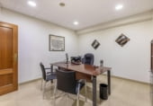 Oficina en venta con 140m² en Granada, en la zona de Doctores, Avenida del Doctor Olóriz foto