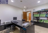 140m² bureau pour vente à Grenade, dans le quartier de Doctores, photo