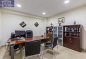 140m² bureau pour vente à Grenade, dans le quartier de Doctores, photo