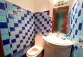 Local comercial en venta con 156m² en Burjasot, en la zona de Benicalap, Calle Amics del Corpus foto