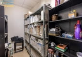 140m² office for sale in Granada, in the area of Doctors, Calle Doctor Pareja Yébenes photo