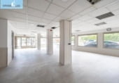 145m² locaux commerciaux pour vente à Grenade, Calle Gonzalo Jiménez Quesada photo