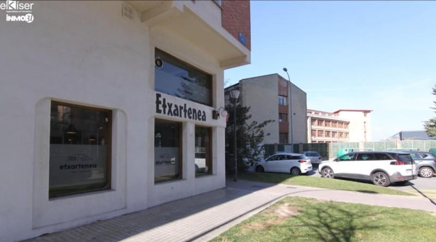 Local comercial