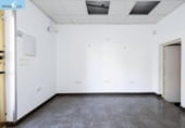 Local comercial en venta con 31m² en Granada, carretera de la sierra foto