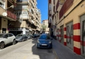 Local comercial en venta con 23m² en Orihuela, Calle Reyes Católicos foto