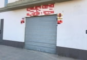 Local comercial en venta con 180m² en Carlet, Polígono Número 8 foto