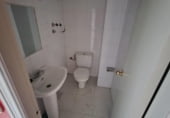 109m² commercial premises for sale in Ponferrada, Avenida del Bierzo photo