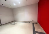 Local comercial en venta con 320m² en Plasencia, Plaza de la Constitución foto