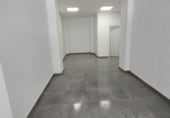 45m² commercial premises for sale in Torrevieja, Paseo Marítimo Juan Aparicio photo