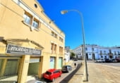 Edificio en venta con 1800m² en Jerez de la Frontera foto