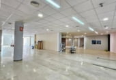 Edificio en venta con 1800m² en Jerez de la Frontera foto