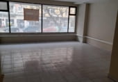 70m² commercial premises for sale in Cáceres, Plaza Austria photo