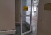 70m² commercial premises for sale in Cáceres, Plaza Austria photo