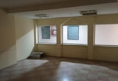 Oficinas en venta con 360m² en Granada, en la zona de Barrio de San Antón, Plaza General Emilio Herrera foto