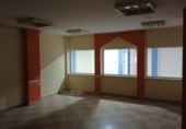 Oficinas en venta con 360m² en Granada, en la zona de Barrio de San Antón, Plaza General Emilio Herrera foto