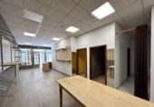 Local comercial en venta con 85m² en Boiro, en la zona de Boiro, Rúa Estatuto de Galicia foto