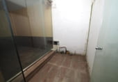133m² locaux commerciaux pour vente à Tarrasa, Carrer de Sant Marian photo