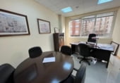 Oficina
en venda
amb 200m² a Ponferrada, Calle Paz foto