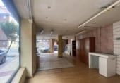 105m² commercial premises for sale in Valladolid, in the area of Bullring photo