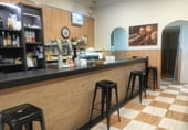 Cafetería en traspaso con 130m² en Málaga, en la zona de Arroyo del Cuarto foto