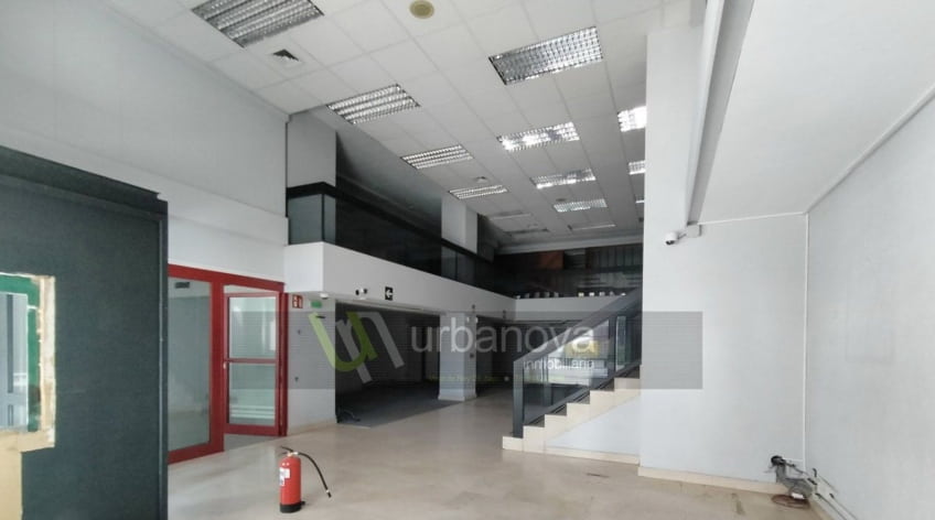 Local comercial