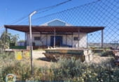 Nave Industrial en venta con 1800m² en La Puebla de Cazalla, Avenida Doctor Espinosa foto