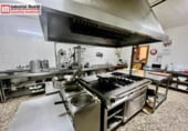 460m² restaurant for sale in Arganda del Rey, Calle del Pino photo