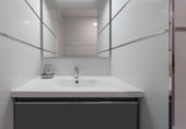 60m² commercial premises for sale in Fuengirola, Calle Córdoba photo