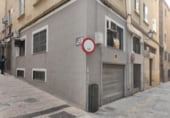 Local comercial en venta con 147m² en Plasencia, calle vidrieras, 10600 foto