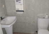 Local comercial en venta con 147m² en Plasencia, calle vidrieras, 10600 foto