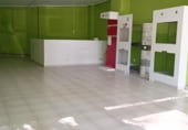 129m² commercial premises for sale in León, in the area of San Claudio, Avenida Marqueses de San Isidro photo