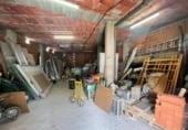 95m² commercial premises for sale in Ponferrada, Calle Batalla del Salado photo