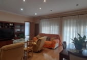 282m² bâtiment pour vente à Aspe, Calle Escultor Debusi photo