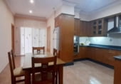 282m² bâtiment pour vente à Aspe, Calle Escultor Debusi photo