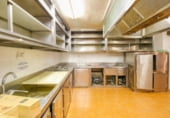 Local comercial en venta con 115m² en San Sebastián, en la zona de Ibaeta, Calle de Portuetxe foto