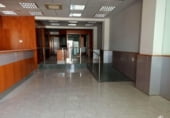 Local comercial en venta con 164m² en Igualada, Avinguda de Mare de Déu Pietat foto