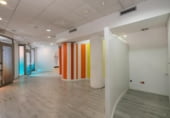 Local comercial en venta con 100m² en Manresa, en la zona de Poble Nou, Carrer de Mossèn Serapi Farré foto