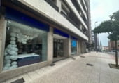 418m² commercial premises for sale in Avilés, Calle Valdés Salas photo