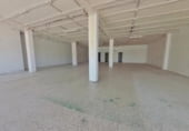 321m² commercial premises for sale in Madrid, in the area of Villaverde Alto, Calle de San Dalmacio photo